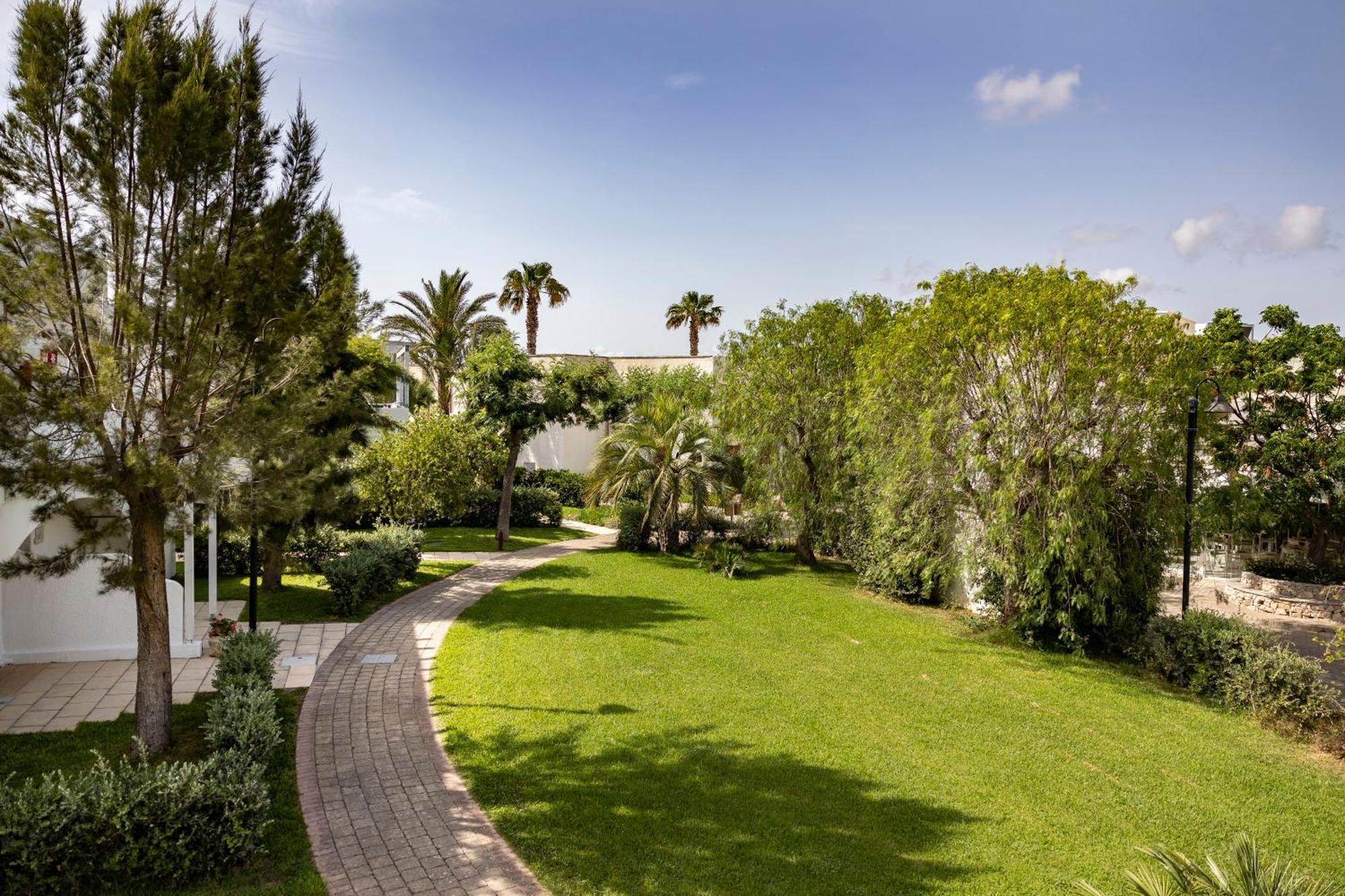 Blu Salento Village Sant Isidoro  Exterior foto